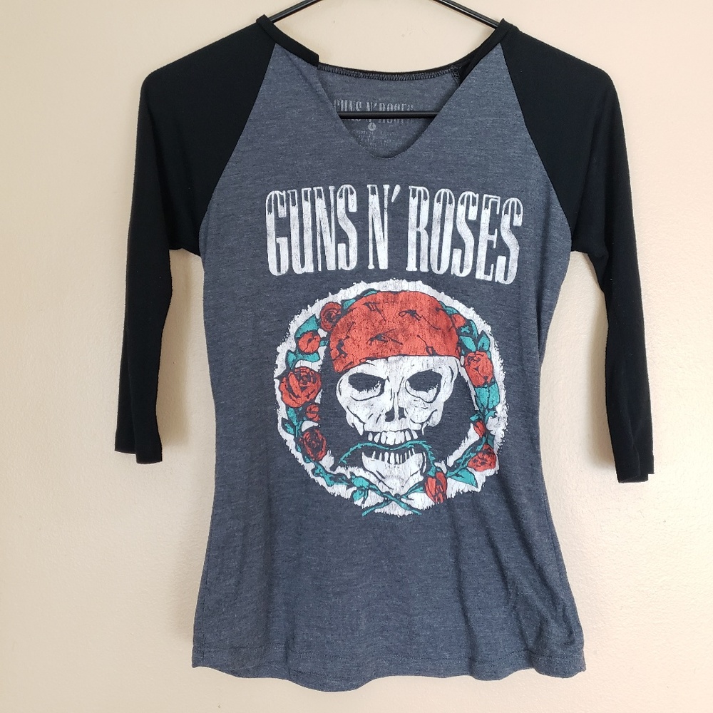 Guns N Roses Rock Band Tee Size Small E12